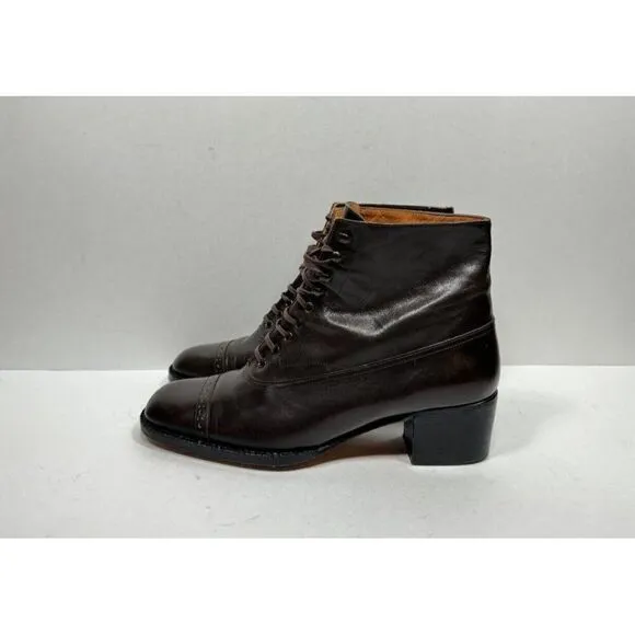 Robert Clergerie Barney’s New York Women’s Size 7.5 Brown Ankle Boots Cap Toe