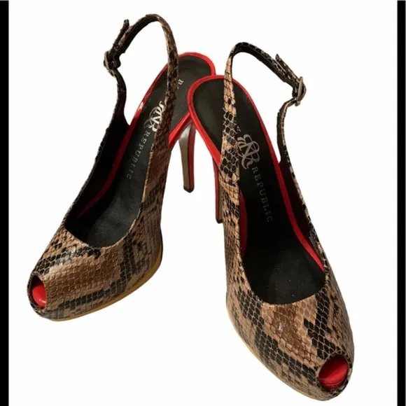 Rock &amp; Republic Snakeskin Stilleto Heel Shoes