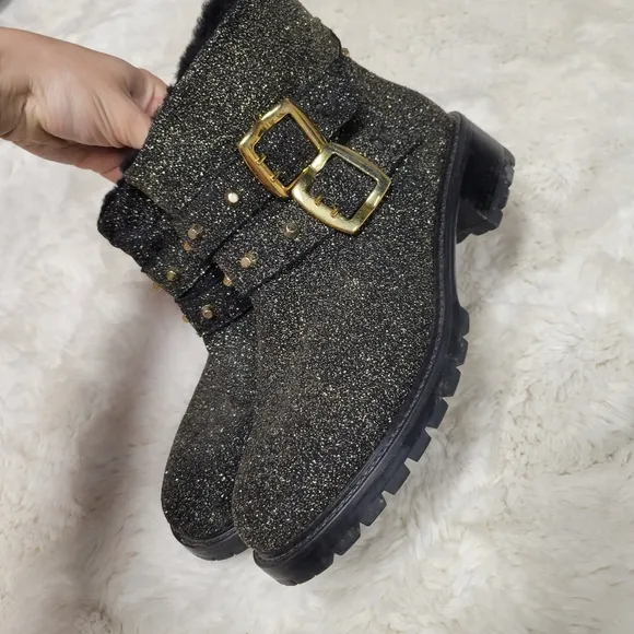 Ross and Snow Womens Stefana Genuine Shearling Lined Weatherproof Glitter Boots