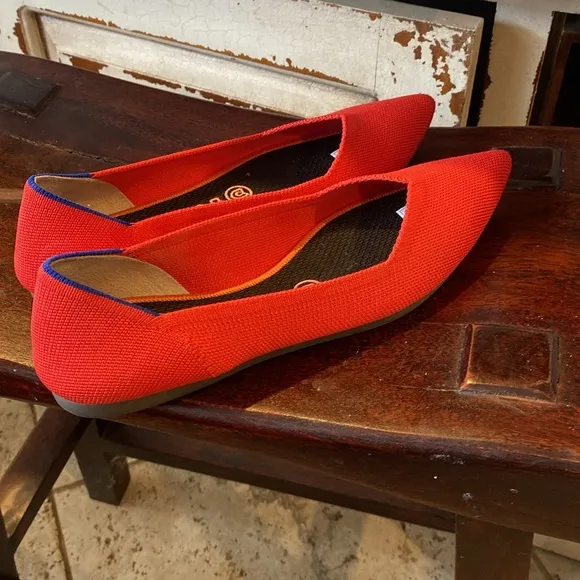 Rothy’s pointed toe flats chili red  size 7.5