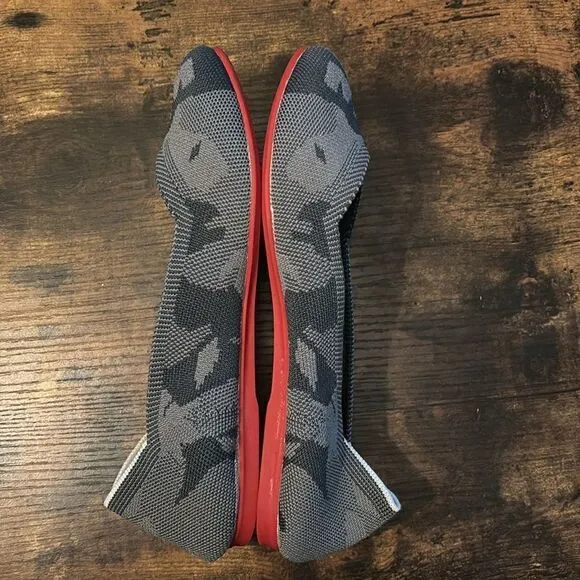 Rothy's Round Toe Flats Slip On Shoes in Retired Grey Camo size 8. 5/ excellent
