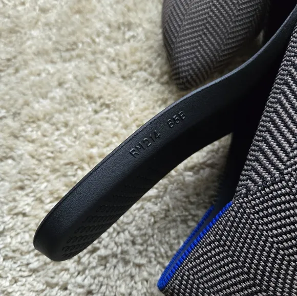 Rothys The High Point In Love Insole Heels Womens 8.5 Herringbone Gray
