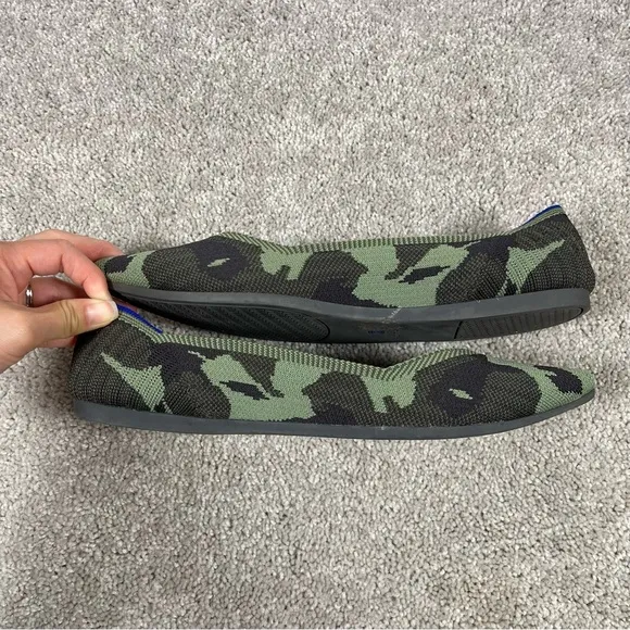 Rothys The Point Ballet Flats Womens Size 12 Shoes Camo Army Slip On Comfort