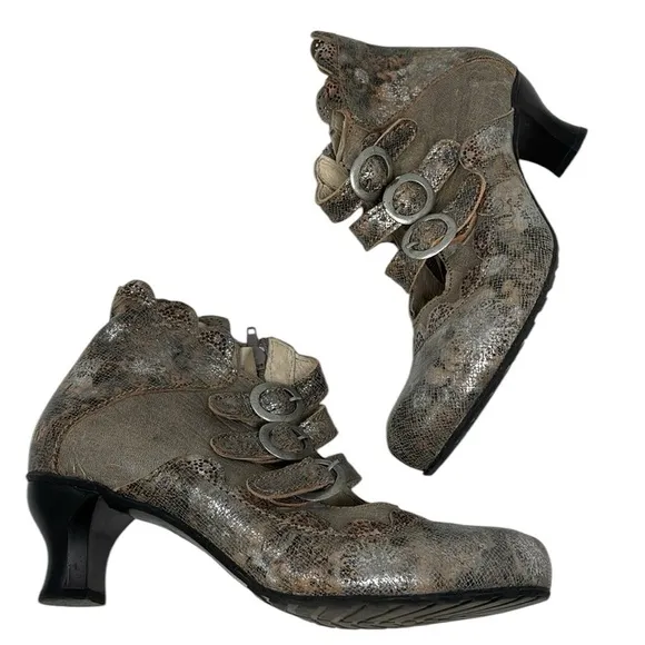 ROVERS Portugal Shoes Strappy Ankle Boots Buckles Heels Size 39 Silver Tan