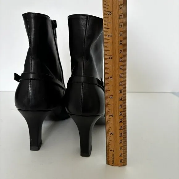 Salvatore Ferragamo leather ankle boots Size 8 Black Italy Bootie Boot