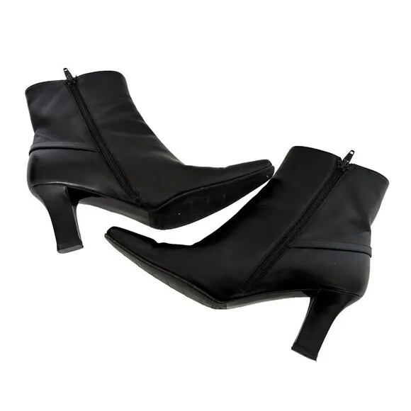 Salvatore Ferragamo leather ankle boots Size 8 Black Italy Bootie Boot