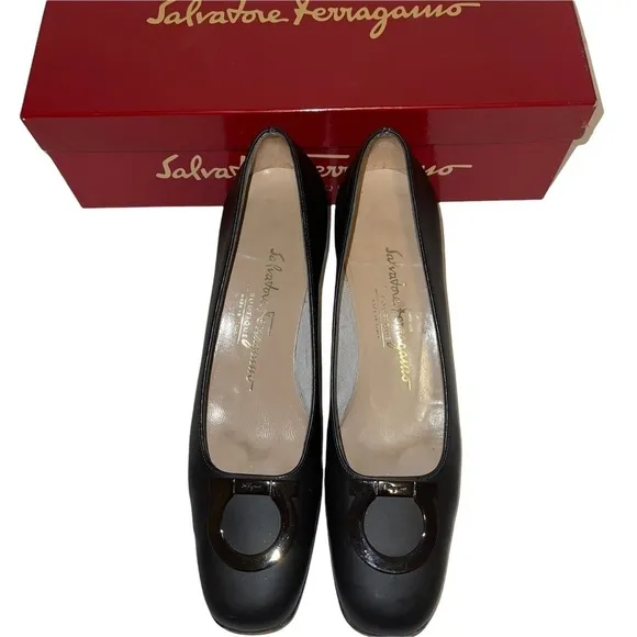 Salvatore Ferragamo Leather Woman Shoes Size 7.5