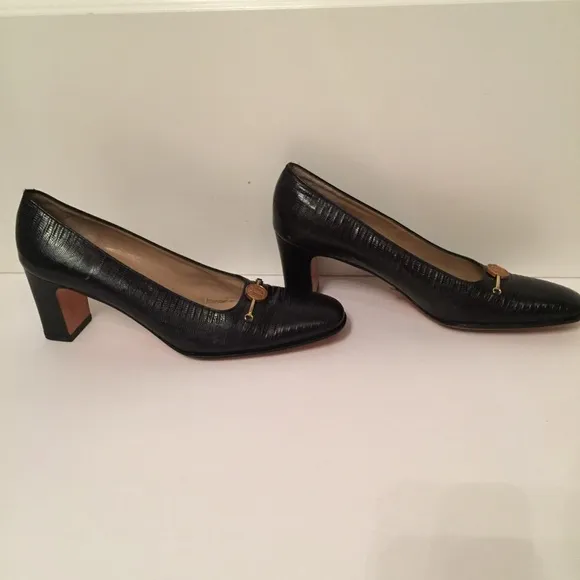 SALVATORE FERRAGAMO SHOE HEEL BLUE LEATHER GOLD ACCENT SIZE 7.5 4A NARROW