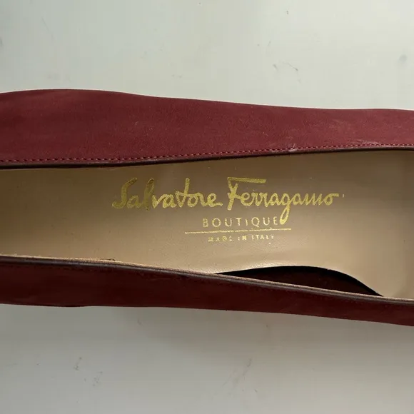Salvatore Ferragamo Women's Burgundy Flats
