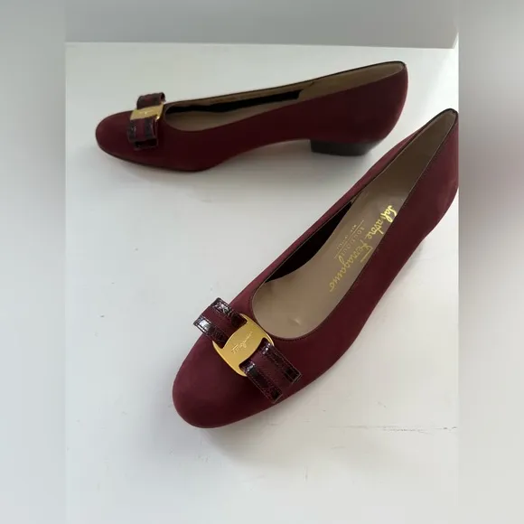 Salvatore Ferragamo Women's Burgundy Flats