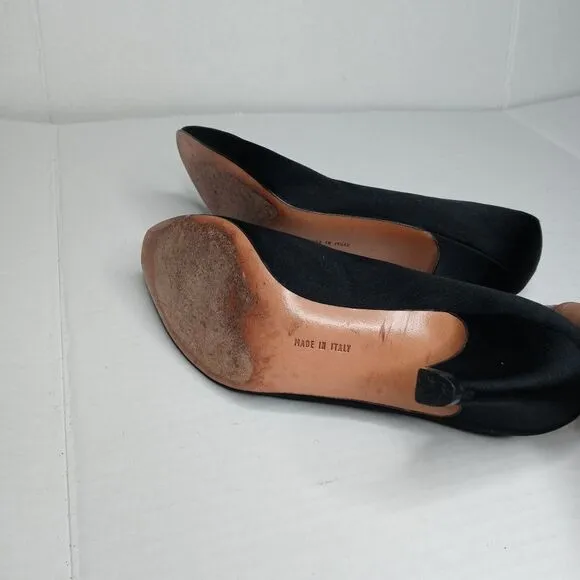 Salvator Ferragamo black leather shoes size 9