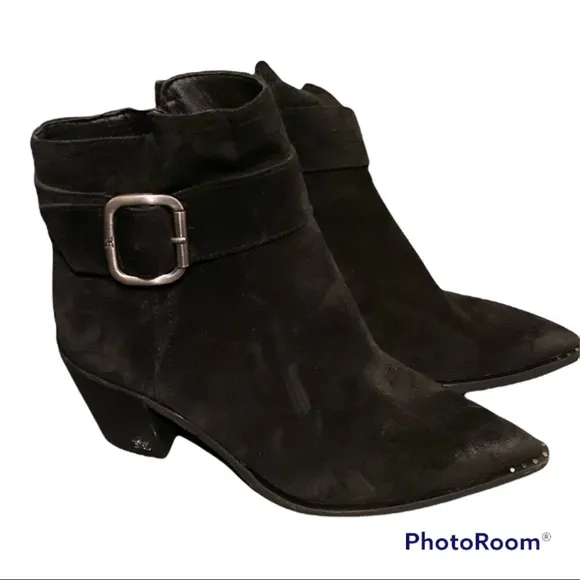 Sam Edelman black suede booties