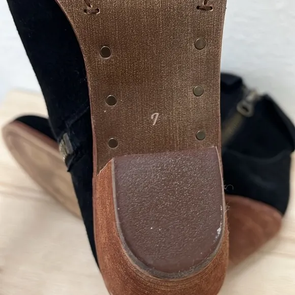 Sam Edelman Floral Embroidered Ankle Boots