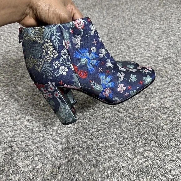 Sam Edelman Size 6.5 Cambell Floral Brocade Jacquard Embroidered Boots New