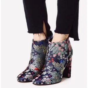 Sam Edelman Size 6.5 Cambell Floral Brocade Jacquard Embroidered Boots New