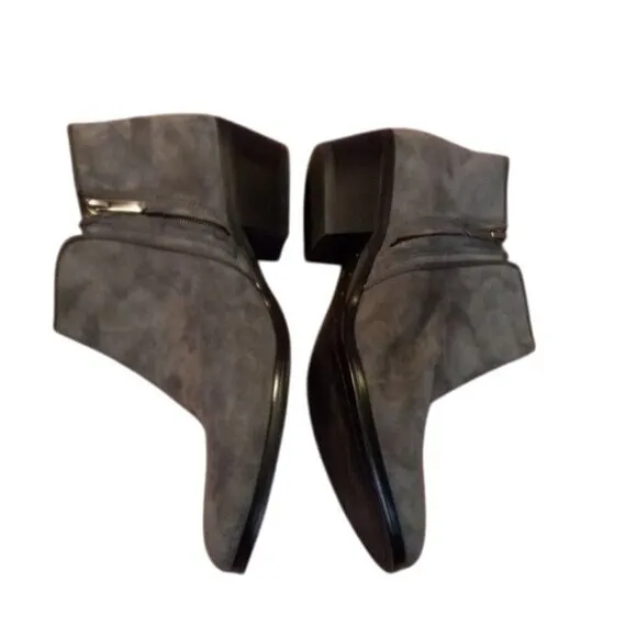 Sam Edelman Size 8 Gray Suede Chelsea Ankle Boots Booties Side Zippers Shoes