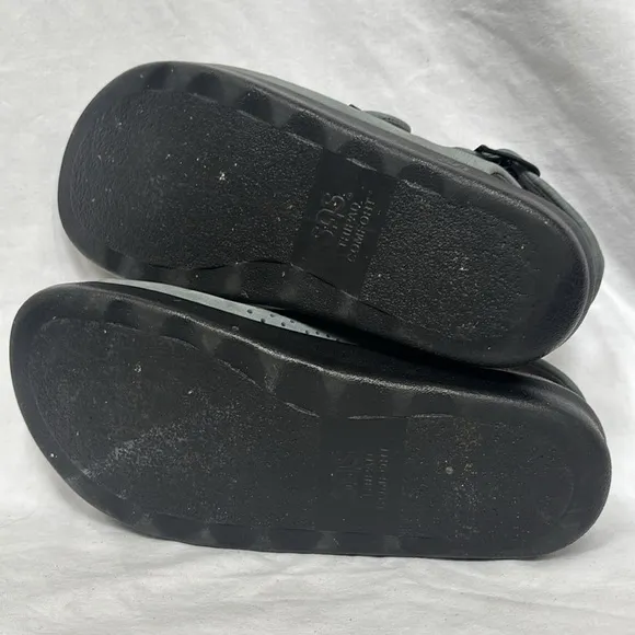 SAS Women Tripad Comfort Gray Sandals With Black Hardware Size 8.5