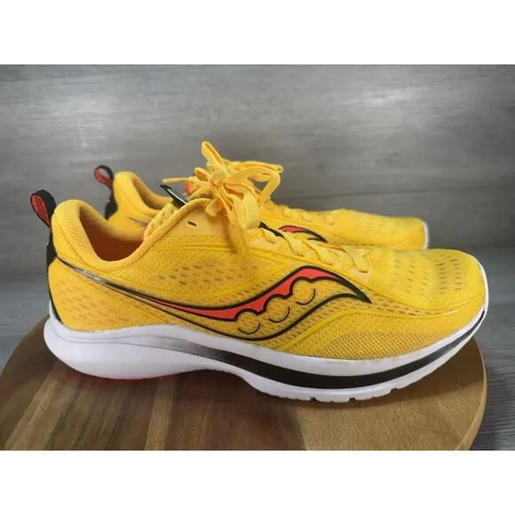 Saucony Women's Kinvara 13 Running Shoe, VIZIGLD/VIZIRED, 8