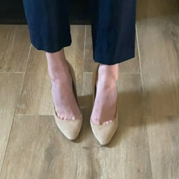 Sergio Rossi Women Pointed Toe Beige Suede Pump Shoes EU 36 US 6