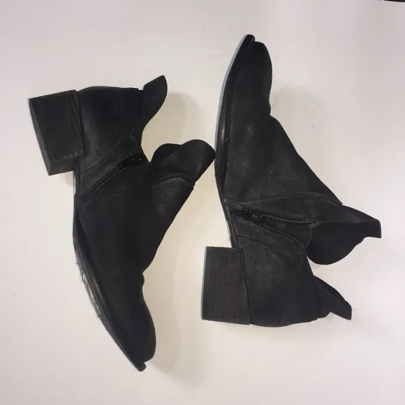 Seychelles Leather Booties Ankle Boots Black 7