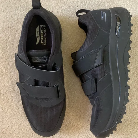 🌼Skechers golf shoes