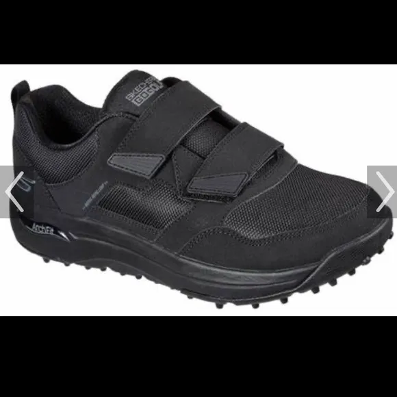 🌼Skechers golf shoes