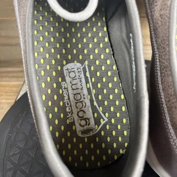 Skechers On The Go Flex Embark Khaki Mens Size 9.5 Casual Slip-On Shoes NEW