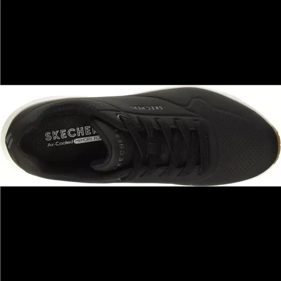Skechers Womens UNO STAND ON AIR  Shoes Casual Sneakers Black/White Size 5 Wide