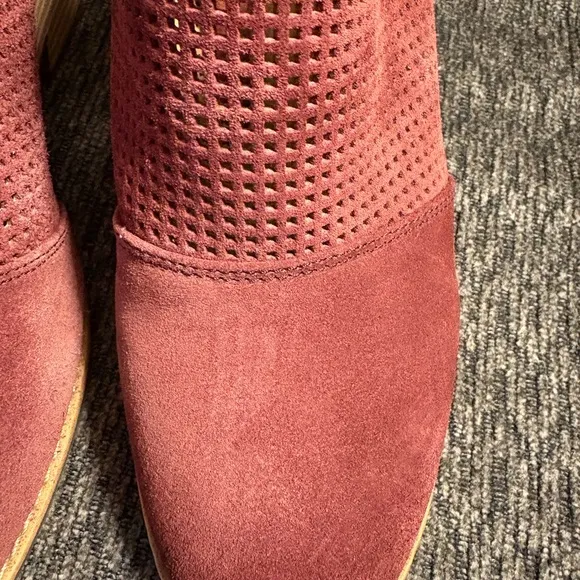 Sofft Sabie Clog Maroon Suede Wedge Slingback Buckle Shoes Women’s Size 8