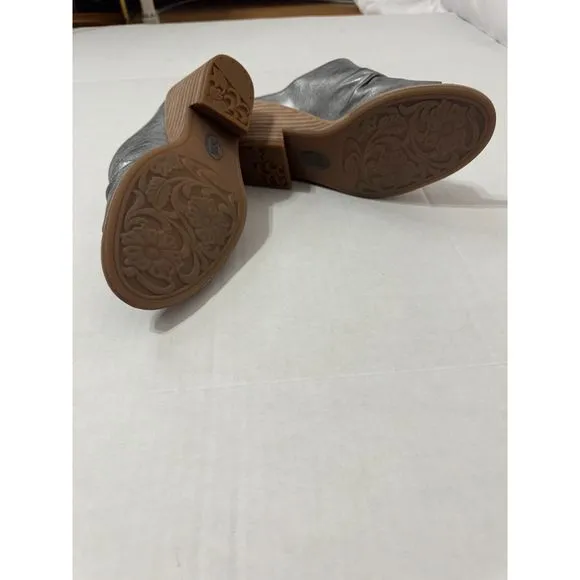 SOFFT Strathmore NWB Sz 8 Anthracite Italian Leather Comfort Sandals