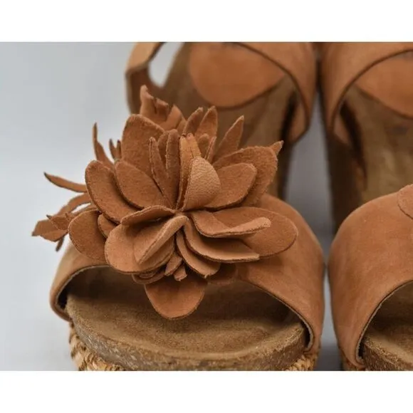 Sofft Womens Size 10 Cali Ginger Tan Suede Wedge Sandals Shoes