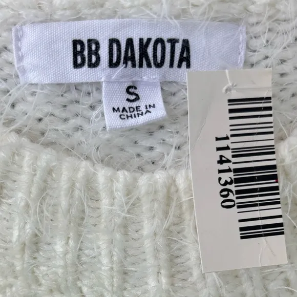 Soft Eyelash Cropped Cable Sweater BB Dakota Feelin Lashy Off White Size Small