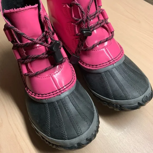 Sorel ankle boots girls