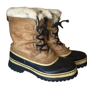 Sorel Caribou Leather Snow Boots Size 9