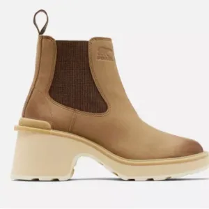Sorel Chelsea boots Tan Ankle pull on hi line heeled NEW 7.5 leather moto boho