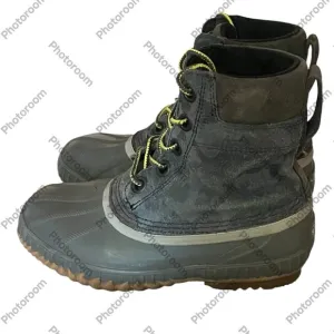 Sorel Cheyanne ll Cammo Gray Snow Boots Sz Youth 2