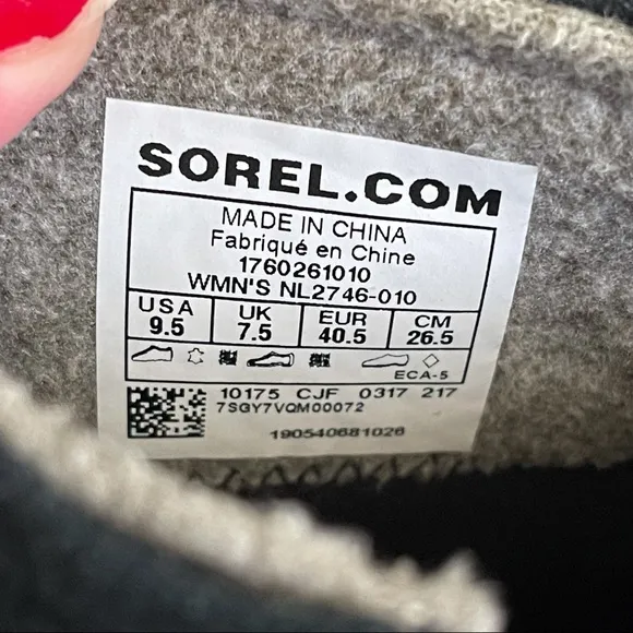 Sorel | Cozy Short Snow Boots