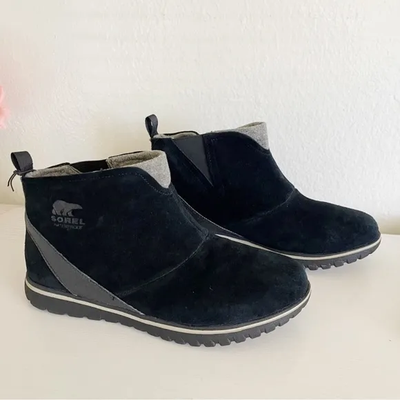 Sorel | Cozy Short Snow Boots