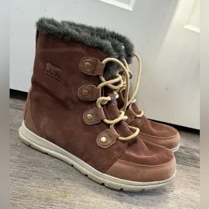 Sorel explorer Joan winter snow boots with fur Lace up Brow. Suede