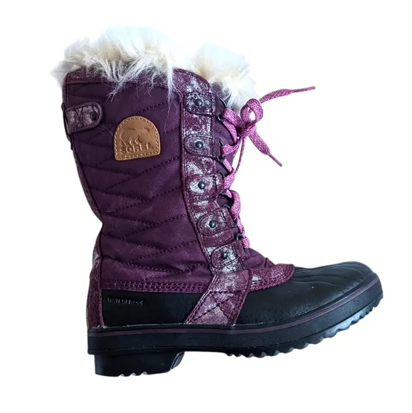 Sorel Girls Tofino II Faux fur Lined Waterproof Boots size 4