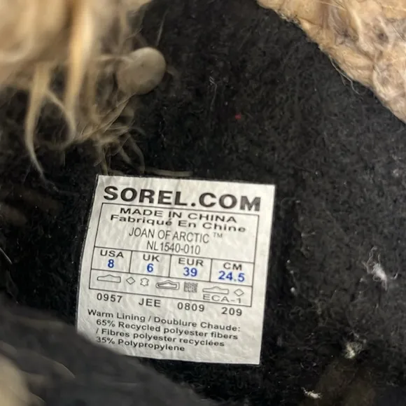 SOREL Joan of Arc Snow Boots - Size 8
