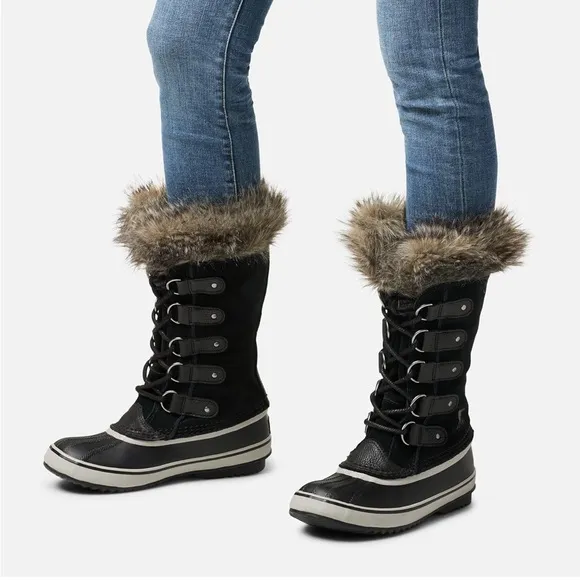 SOREL Joan of Arc Snow Boots - Size 8