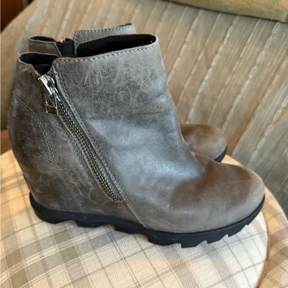 Sorel Joan of Arc Wedge Boots