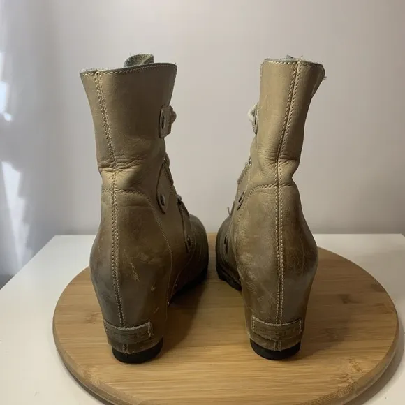 Sorel Joan of Arctic Tan Leather Hidden Heel Ankle Boots Womens Size 7 NL2132