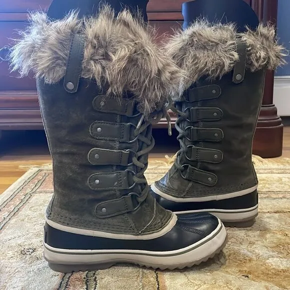 Sorel Joan of Arctic Warm Waterproof Green Suede Women’s Sz 6 Winter Snow Boots