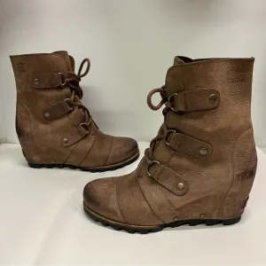 Sorel Joan of Arctic Wedge Ankle Boots 8.5