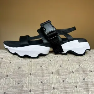 Sorel Kinetic Impact Black &amp; White Slingback Comfort Sandal Shoes Women US 7.5