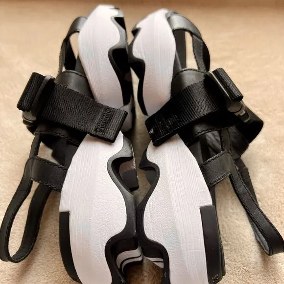 Sorel Kinetic Impact Black &amp; White Slingback Comfort Sandal Shoes Women US 7.5