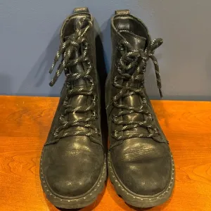 Sorel Lennox Lace Black Leather Ankle Boots