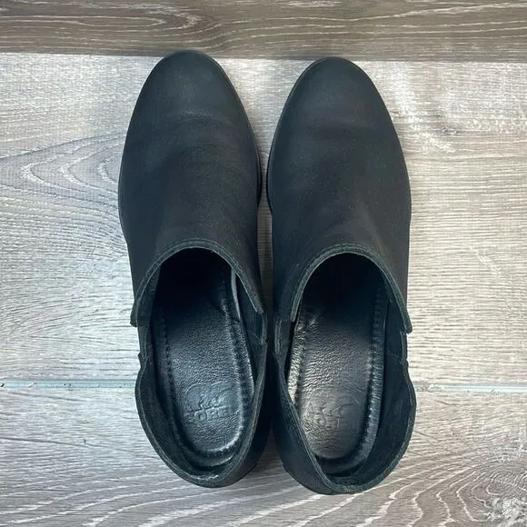 Sorel Lolla Cut Out Women’s Size 8 Black Leather Waterproof Slip On Ankle Boots